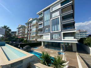 Luxuzni apartman u Alanya 20m od mora, Alanya